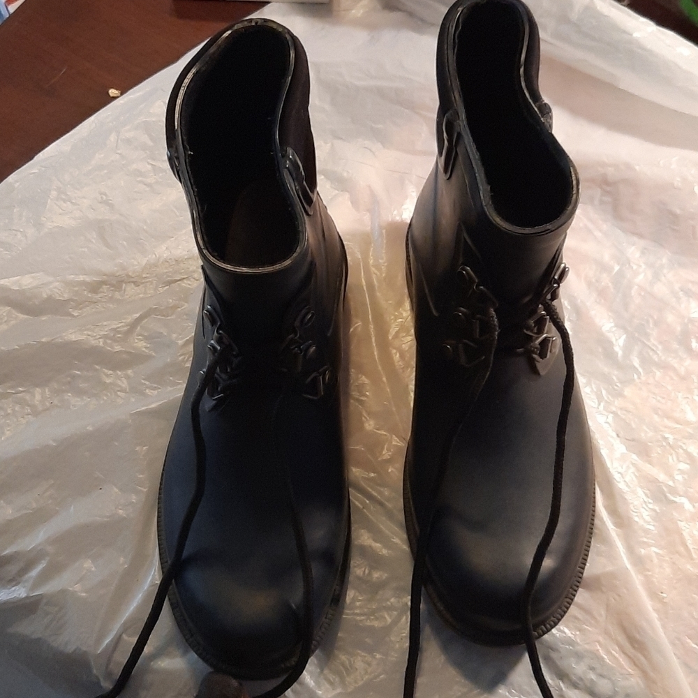 Fab Feet Rain Boots Women's